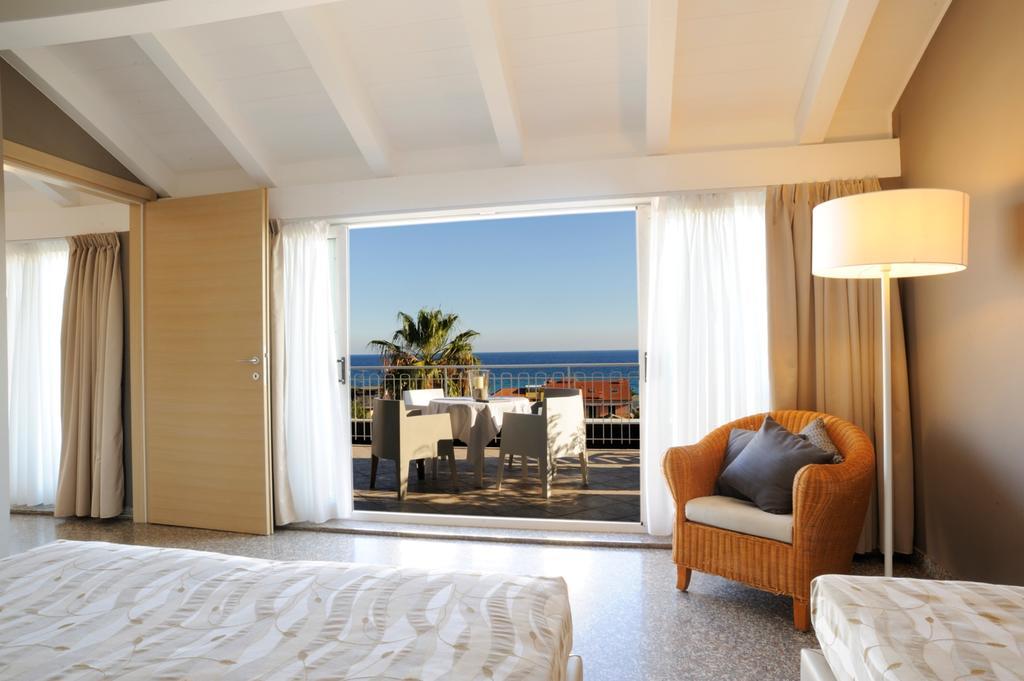 Residence Oliveto Ceriale Δωμάτιο φωτογραφία