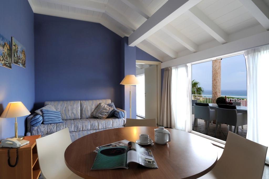 Residence Oliveto Ceriale Εξωτερικό φωτογραφία