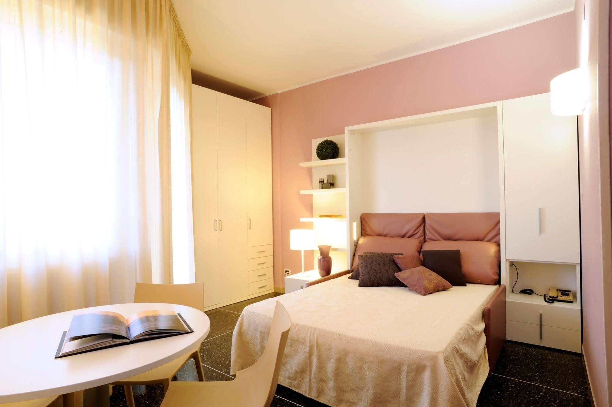 Residence Oliveto Ceriale Εξωτερικό φωτογραφία
